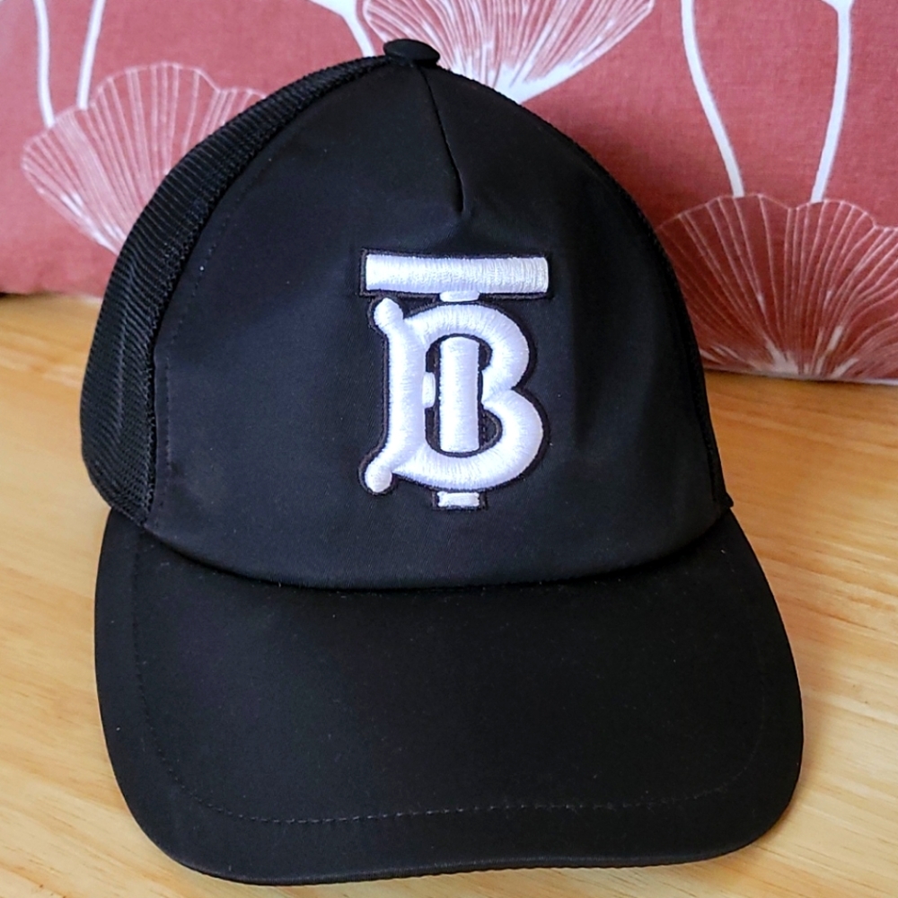 Burberry Black Baseball Cap